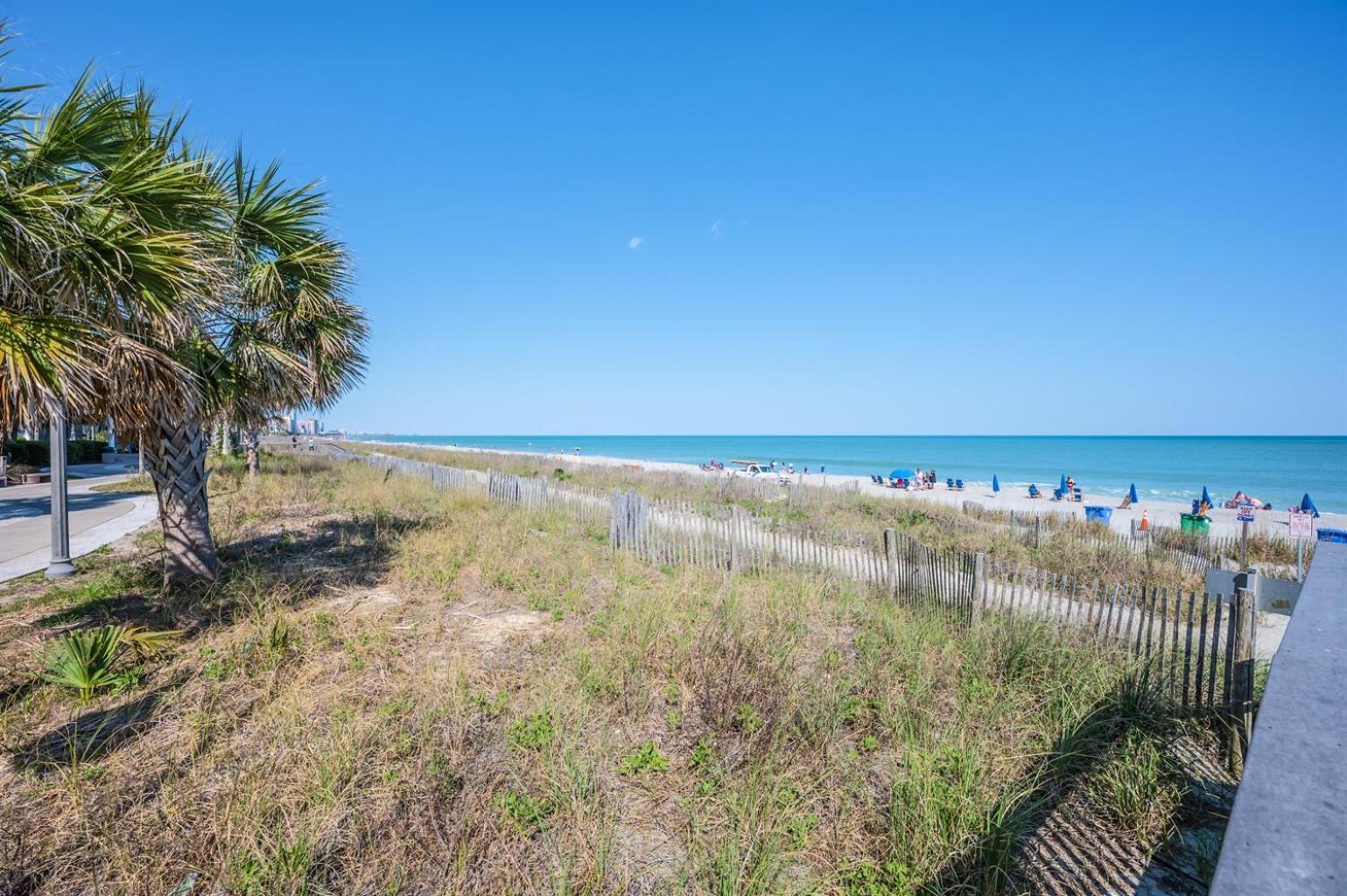 Oceanfront,Heated Pools,Boardwalk, Location,Views! Lägenhet Myrtle Beach Exteriör bild